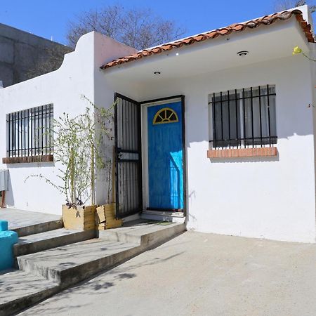 Casa Completa A 5 Minutos De La Playa En Crucecita Huatulco Villa Santa Cruz Huatulco Bagian luar foto
